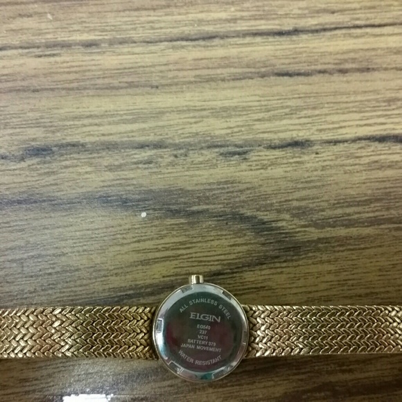 Watch - Picture 3 of 3